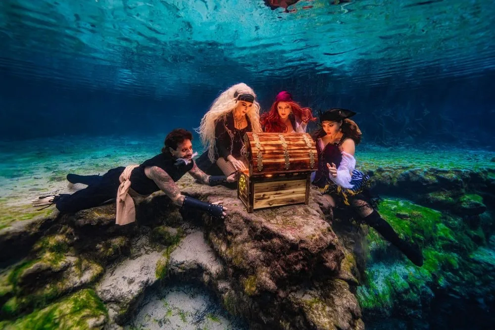 Fantasy / Underwater Cosplay Portfolio — 01 ce77921c56989640ce9ba14f56650e32