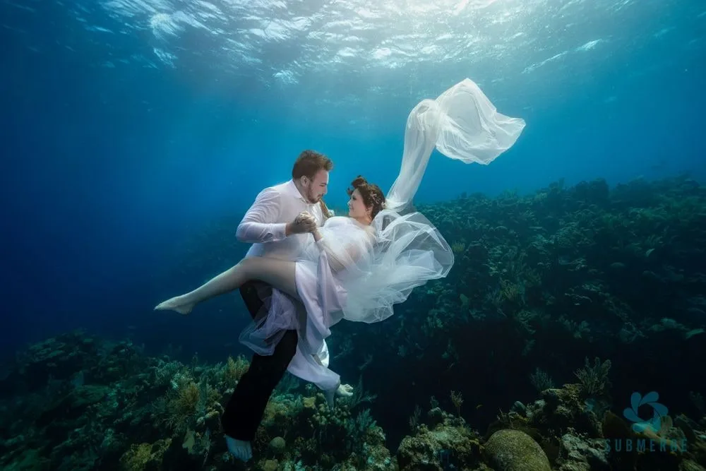 Elopement Photography Portfolio — 08 637a9a1c16c3272532add08ef60618a3