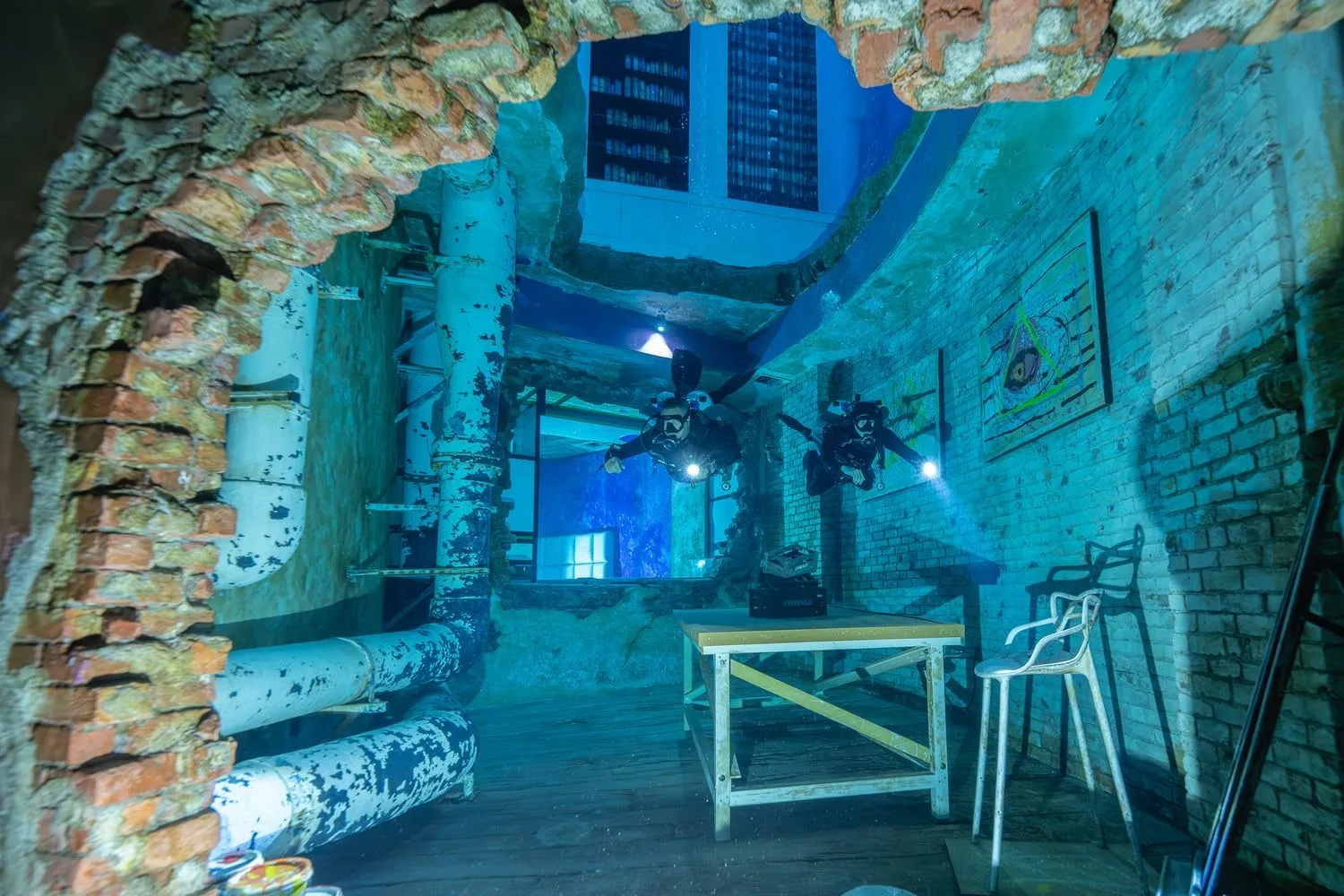 Elite Underwater Modeling & Photography Workshop at Deep Dive Dubai — 12 cdeepdivedubai27
