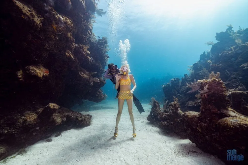 Roatan 2026: Underwater Portrait Photography Adventure — 16 dsc09234 wm