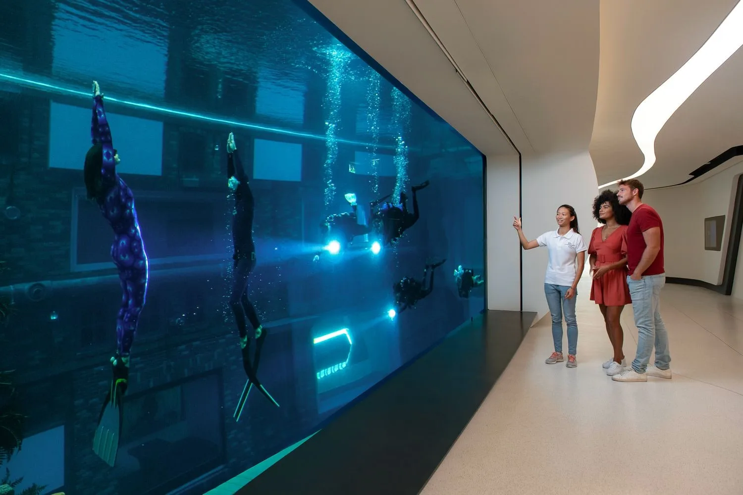 Elite Underwater Modeling & Photography Workshop at Deep Dive Dubai — 21 cdeepdivedubai10
