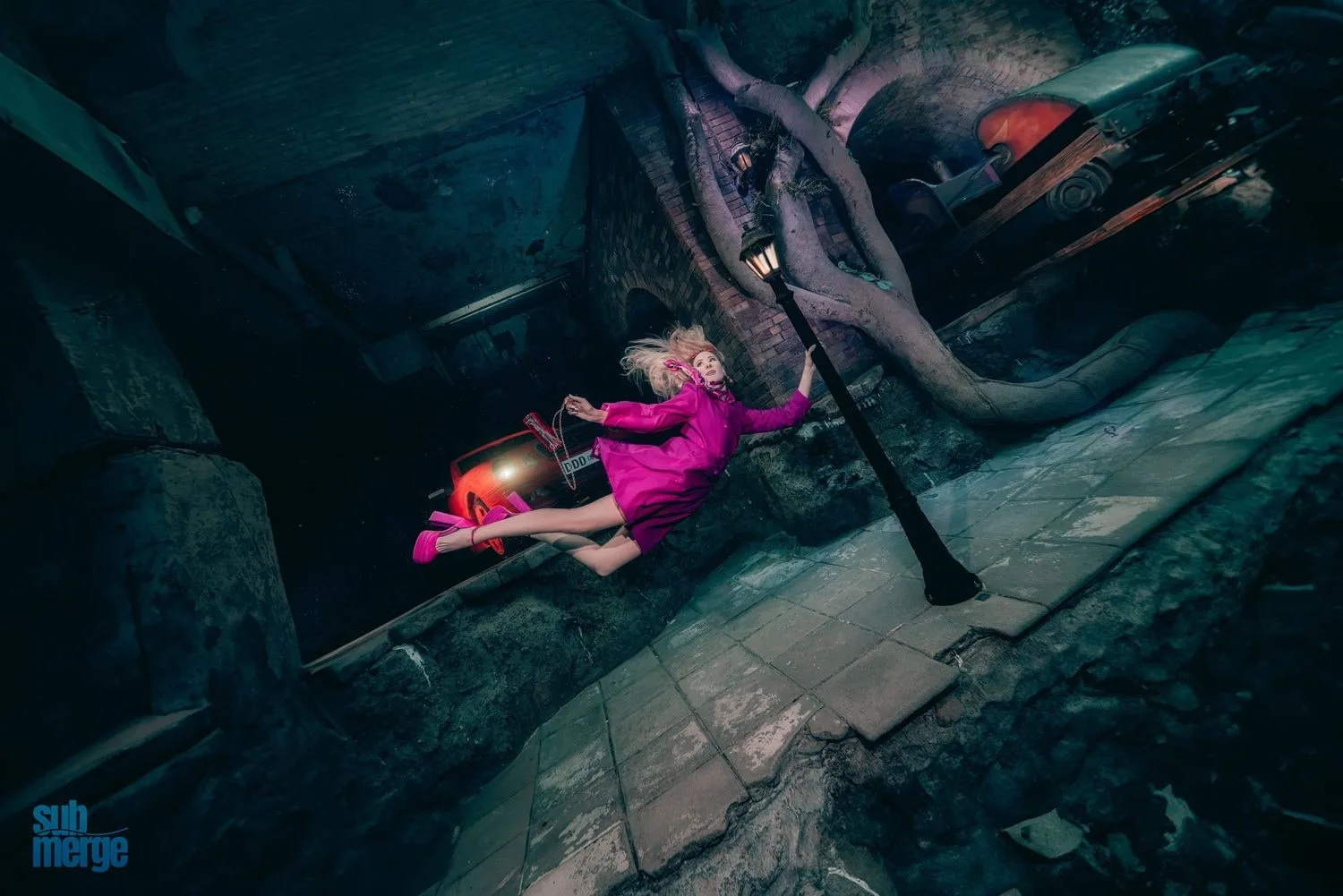 Elite Underwater Modeling & Photography Workshop at Deep Dive Dubai — 24 dsc01891 wm