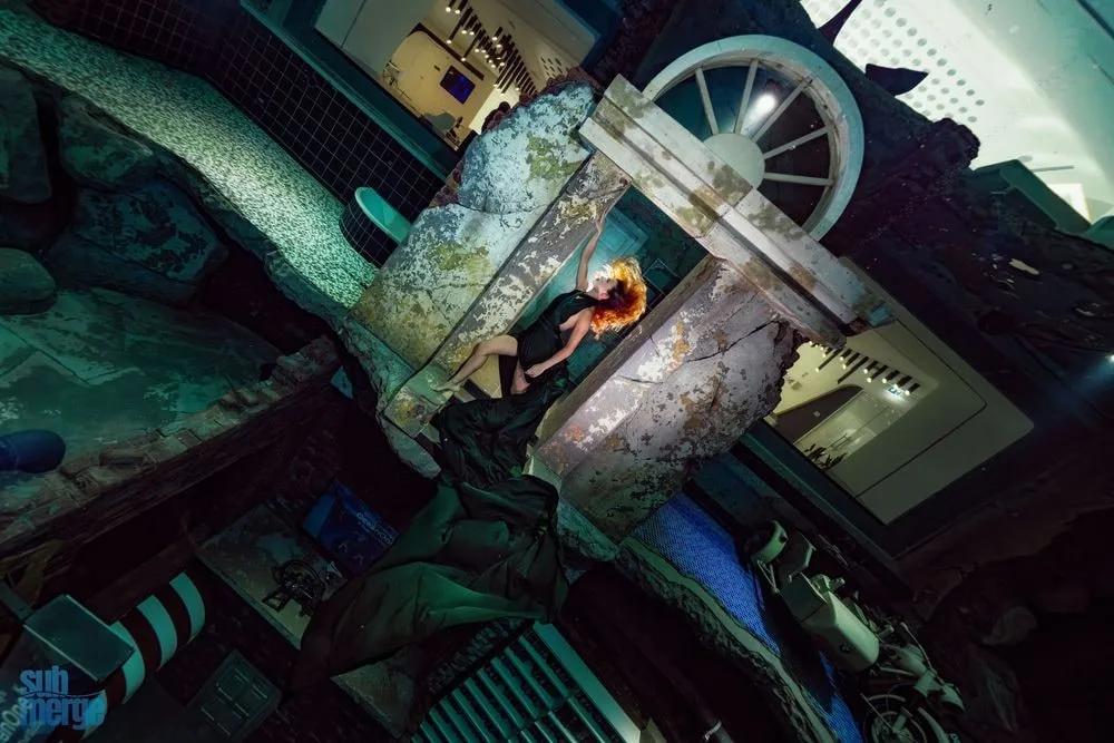 Elite Underwater Modeling & Photography Workshop at Deep Dive Dubai — 38 dsc02305 wm