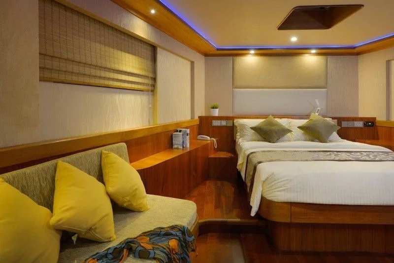 Maldives 2026: Underwater Modeling Adventure — 48 maldives24blueforcemastercabin1resize